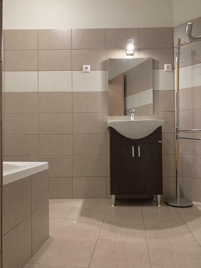 Apartamento St. Péter Apartman Pécs Exterior foto